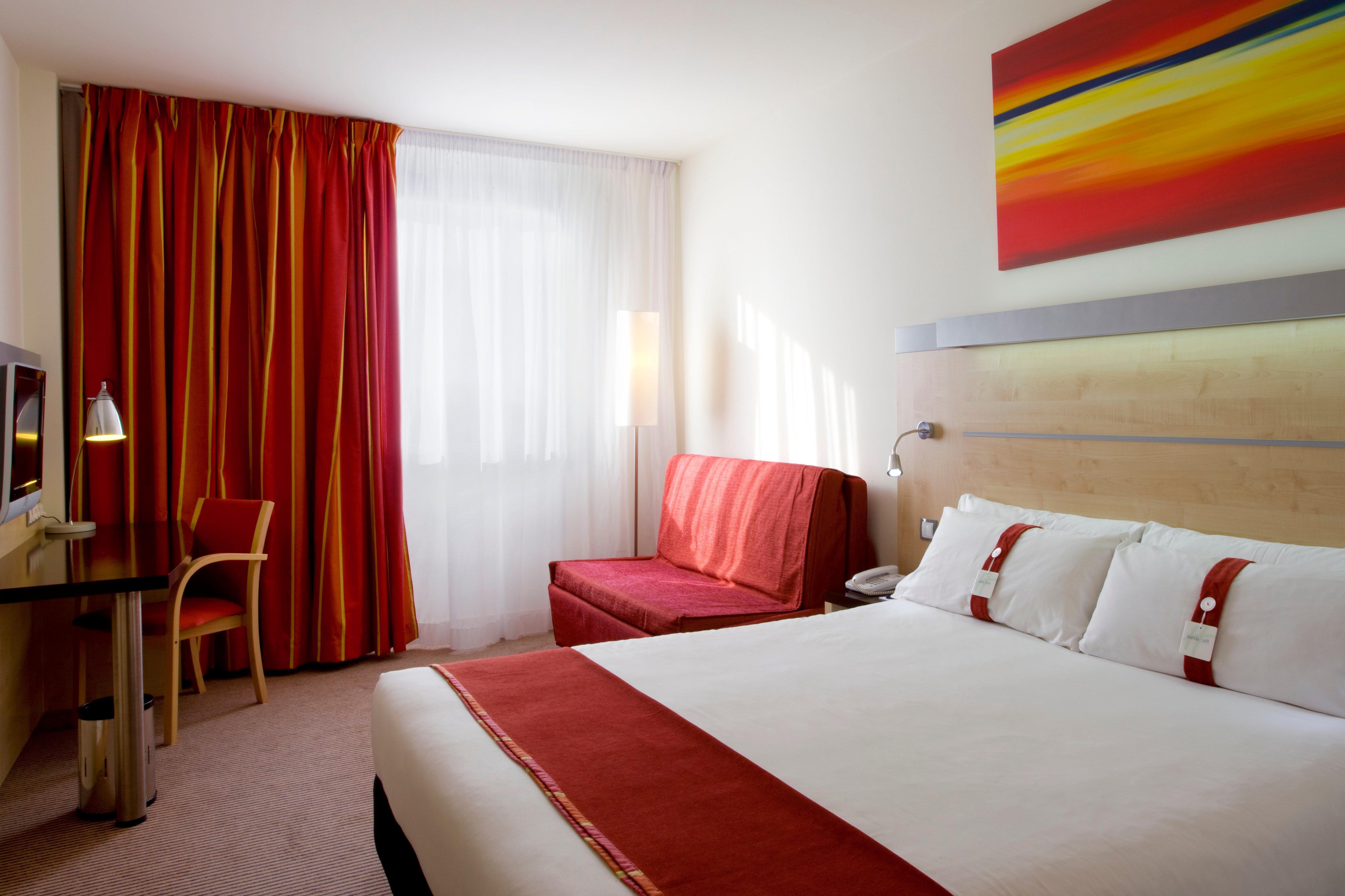 Holiday Inn Express Barcelona City 22@ By Ihg Esterno foto