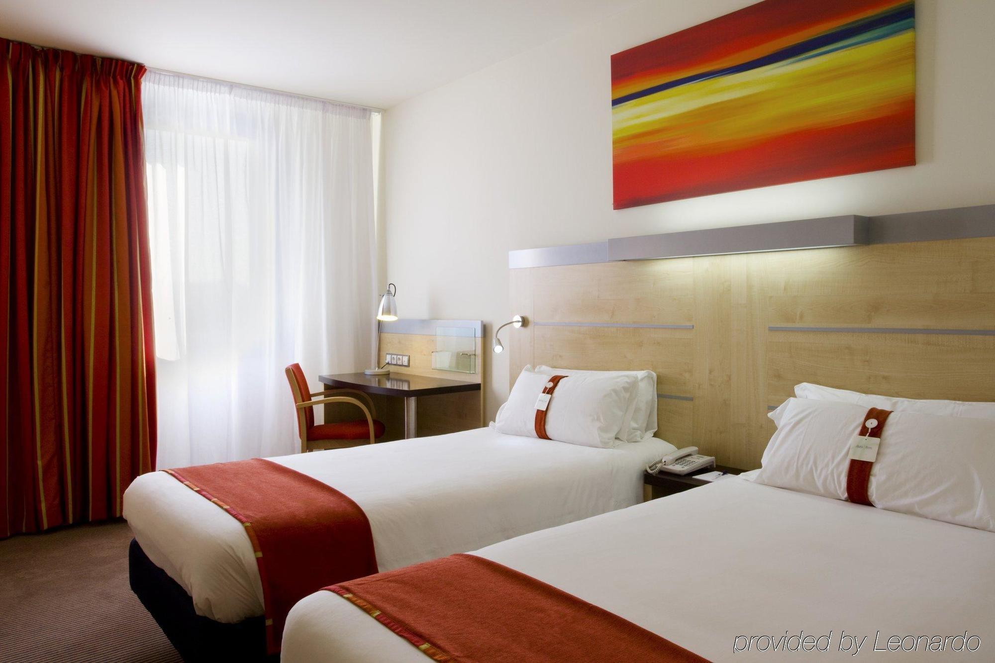 Holiday Inn Express Barcelona City 22@ By Ihg Camera foto