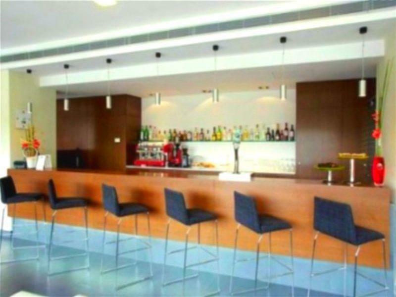 Holiday Inn Express Barcelona City 22@ By Ihg Esterno foto